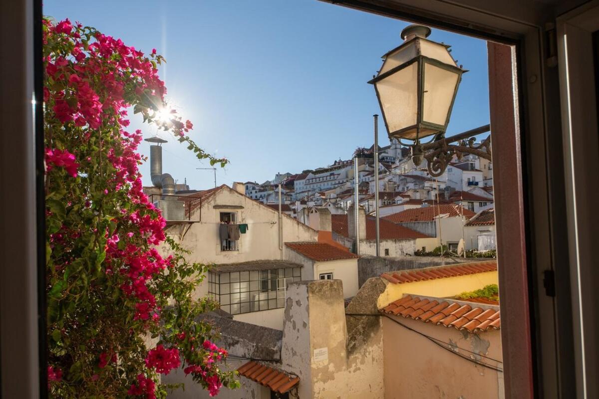 Apartamento Alfama, The Heart Of Fado - Minutes From Tram 28
