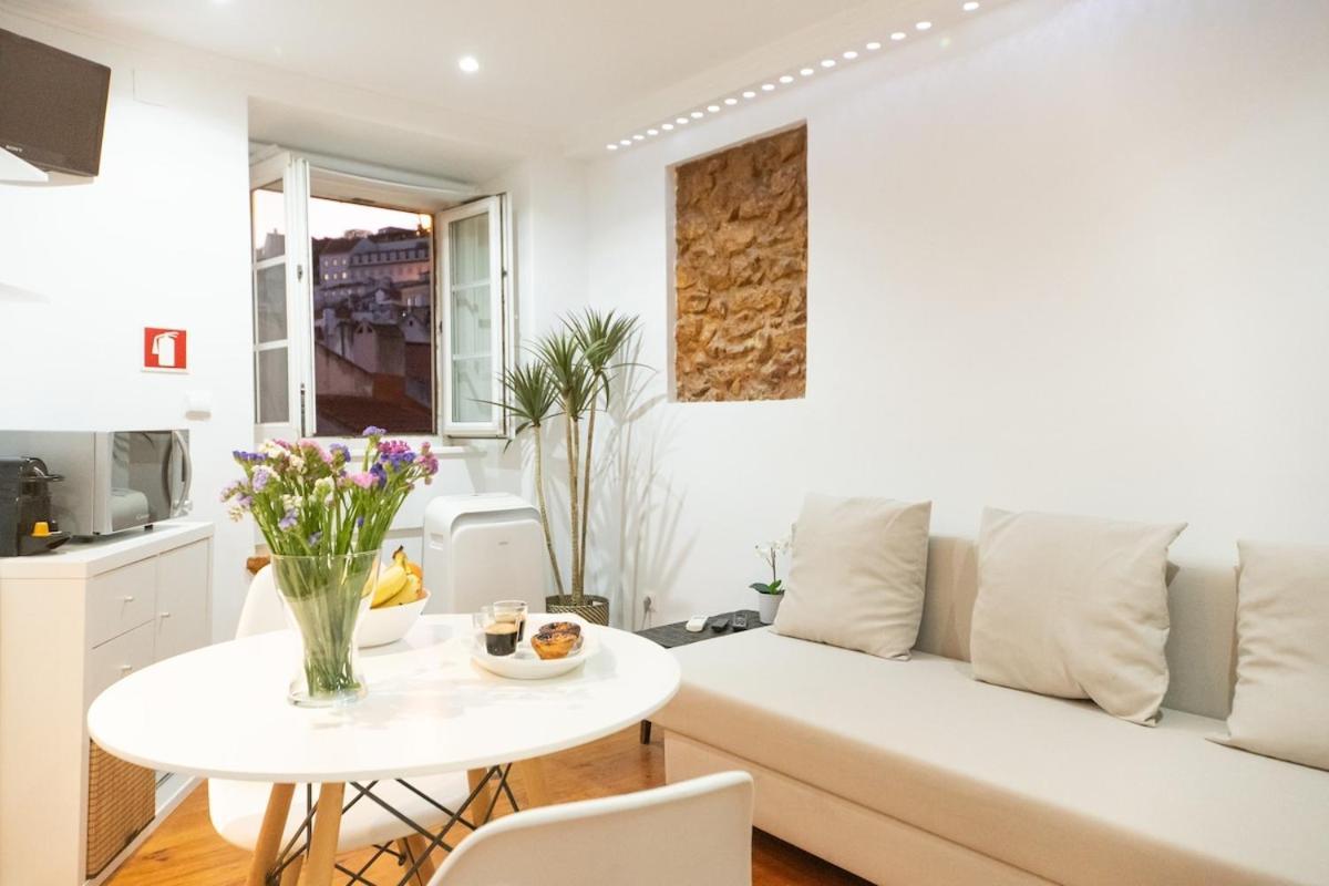 Alfama, The Heart Of Fado - Minutes From Tram 28 Apartamento *